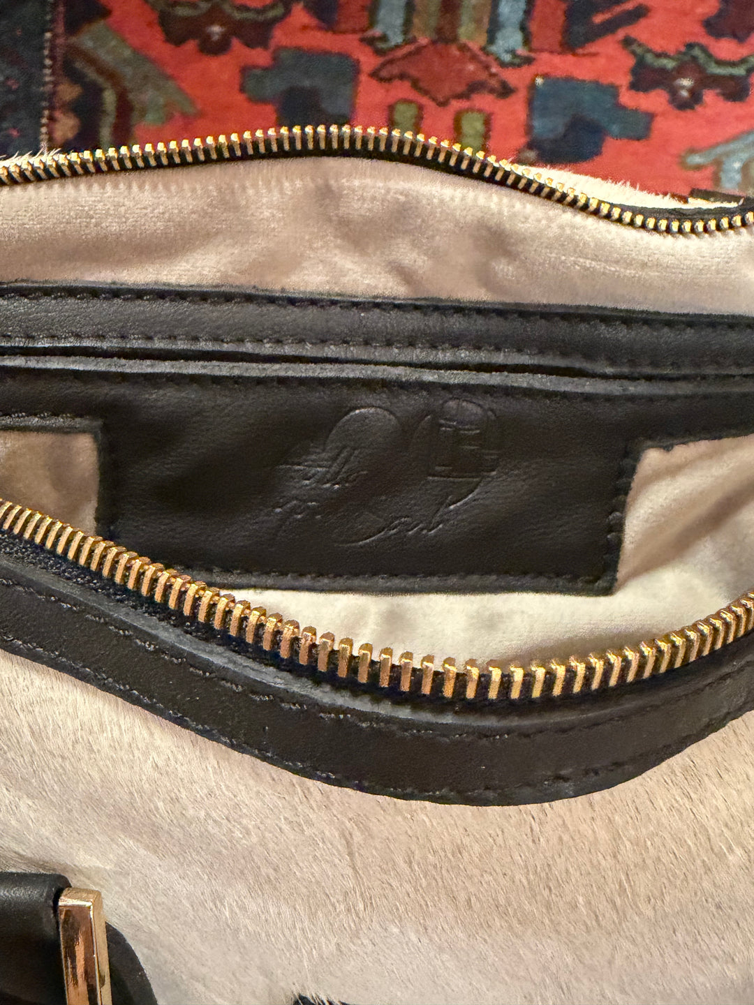 Bolso grande de piel de vaca