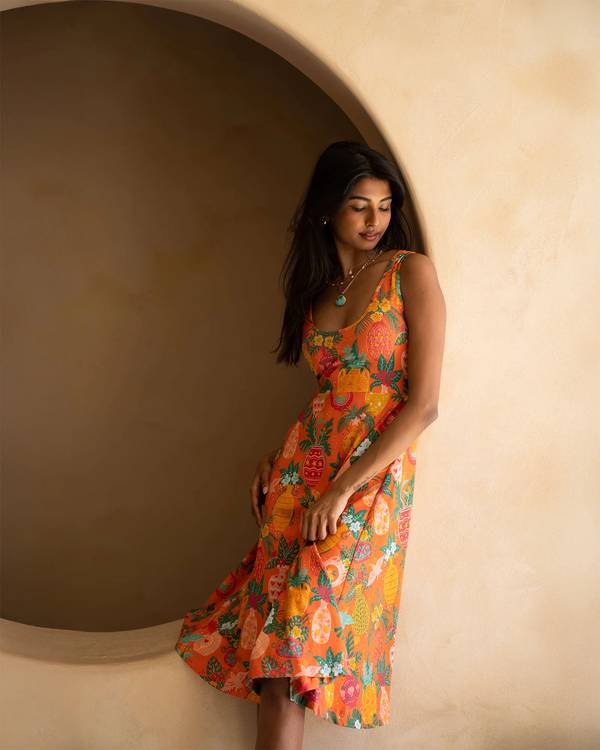 The Avalon Midi Dress - Vase De Flores