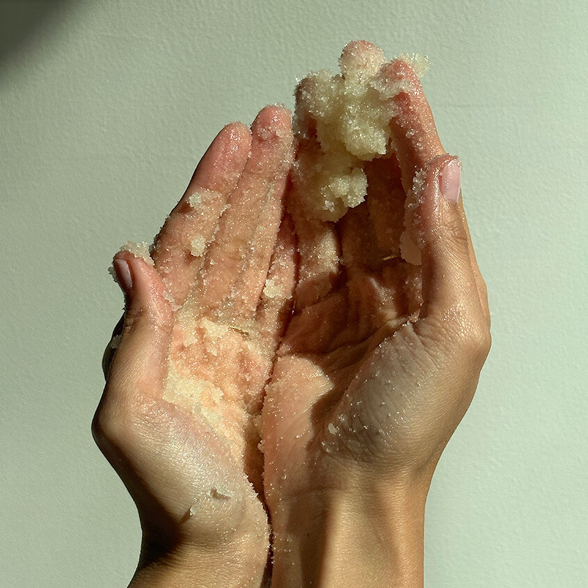 Iles Formula Scalp + Body Exfoliant