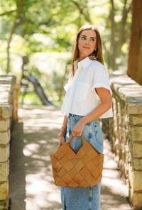 The Dallas Classic Tote - Camel