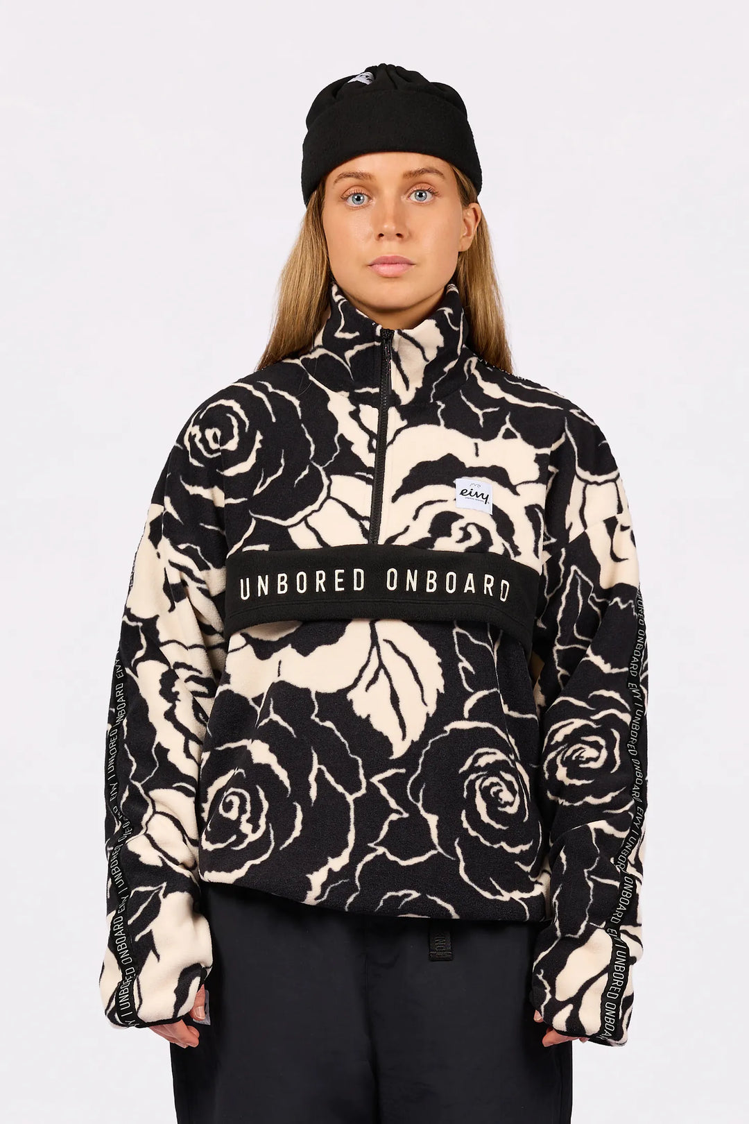 Eivy Ball Fleece - Black Rose